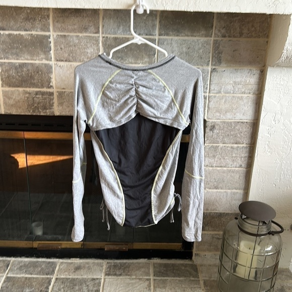 Lucy Long Sleeve Exercise Top - Picture 2 of 3